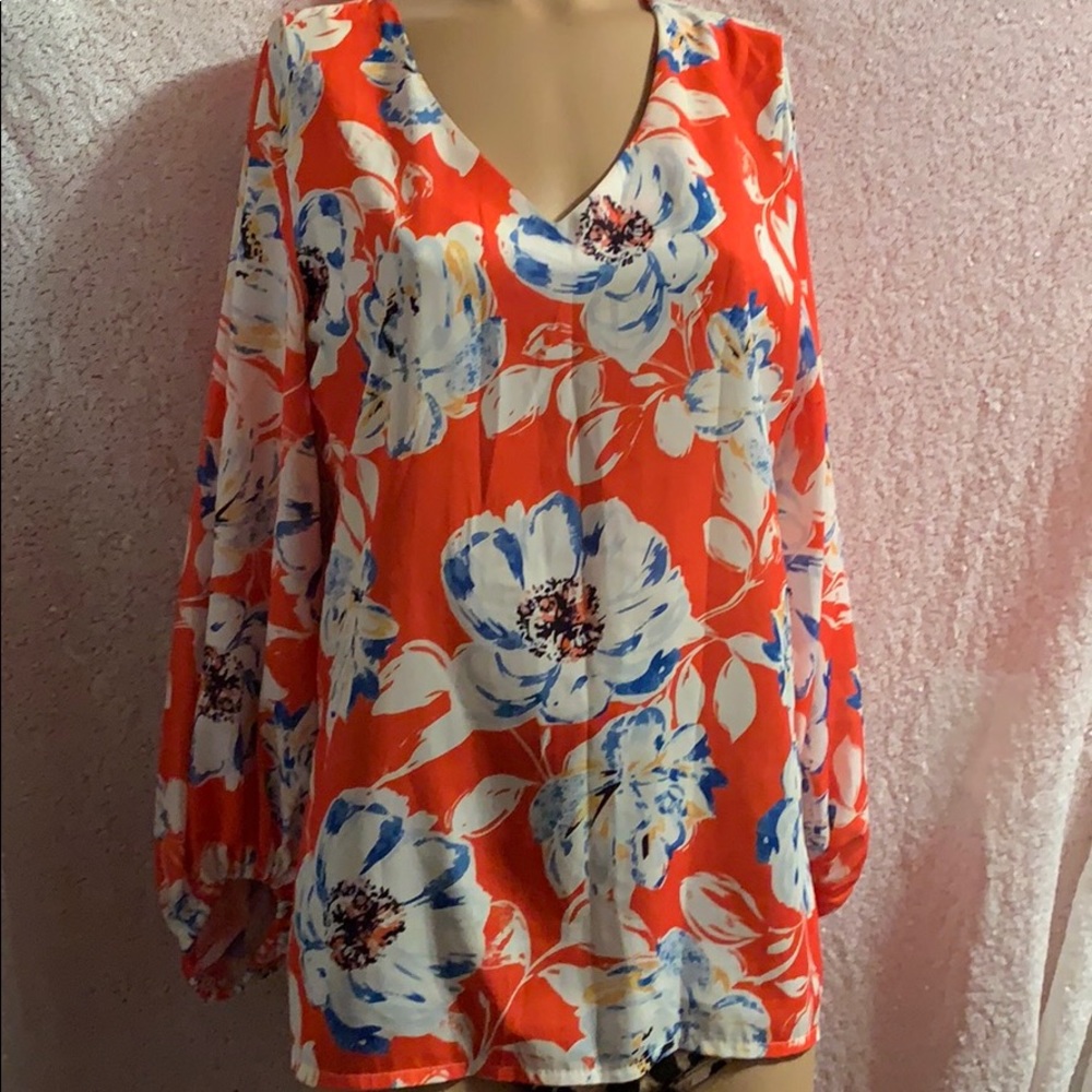 New Orange Floral Top w/ puffy sleeves medium